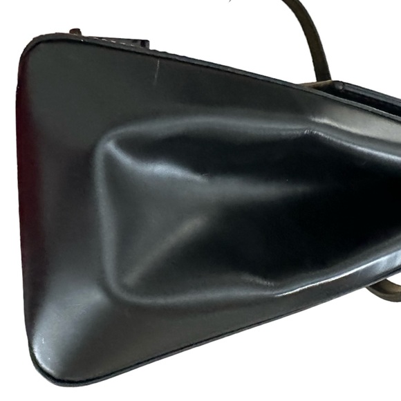 Louis Vuitton Cluny Top Handle purse - Picture 6 of 15